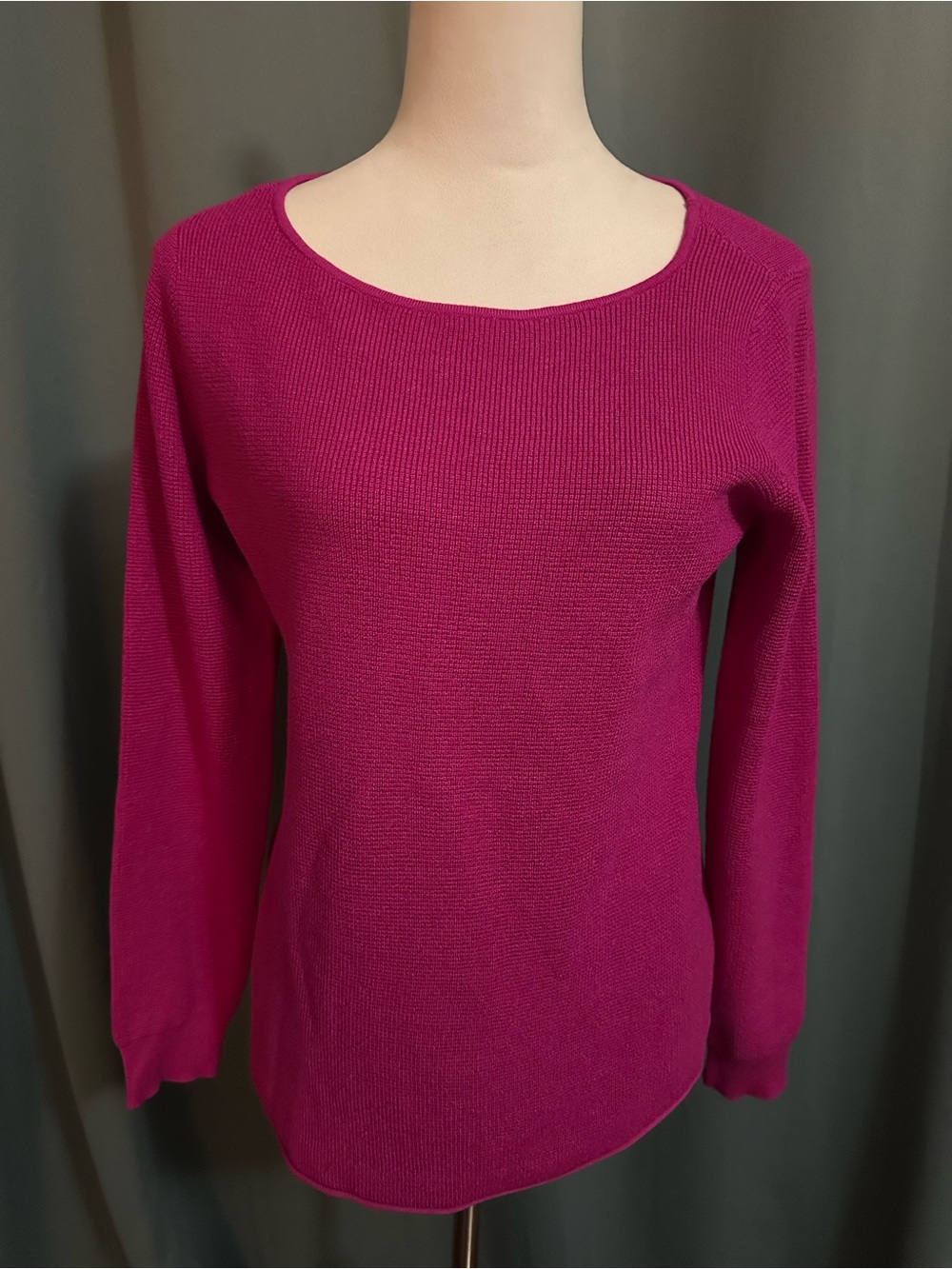 Cyrus Women's S Pink Magenta Waffle Knit Sweater Long Sleeve Scoop Neck
